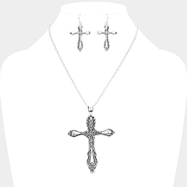 Antique Metal Cross Pendant Necklace