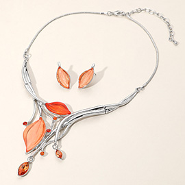 Crystal detail Enamel leaf necklace