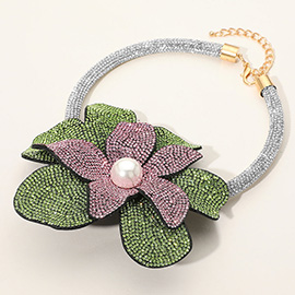 Pearl Centered Bling Studded Oversized Flower Pointed Necklace