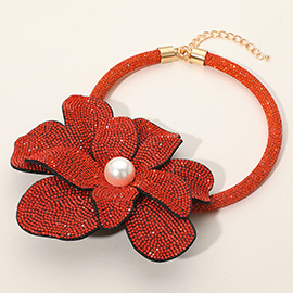 Pearl Centered Bling Studded Oversized Flower Pointed Necklace