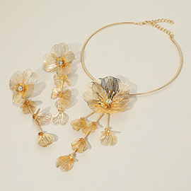Metal Filigree Flower Pendant Accent Statement Necklace
