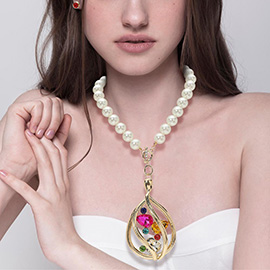 Oversized Elegant Sculpted Pendant Accent Pearl Statement Necklace