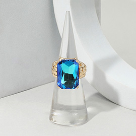 Faceted Emerald Cut Stone Cluster Stretch Ring