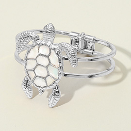 Intricate Mother of Pearl Shell Design Turtle Hinged Bracelet