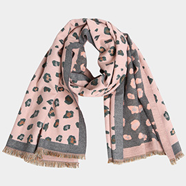 Leopard Pattern Fringe Oblong Scarf