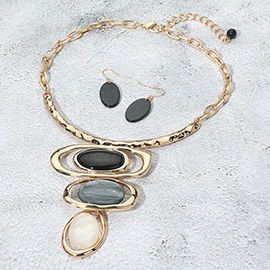 Bold Resin Geometric Pendant Accent Statement Necklace