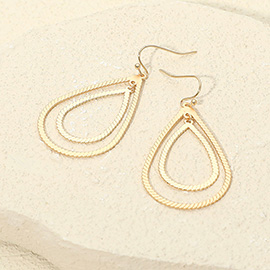 Doble Open Metal Teardrop Dangle Earrings