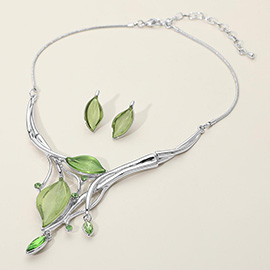 Crystal detail Enamel leaf necklace