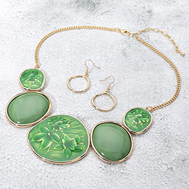 Floral Embossed Geometric Enamel Plate Link Statement Necklace